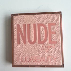 Huda Beauty | Nude Obsessions Eyeshadow Palette | Color: Nude Light